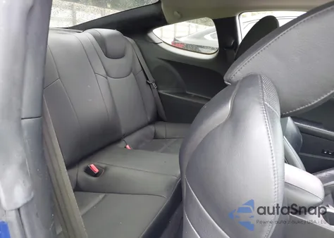 2012 Hyundai Genesis Coupe 3.8L z USA, uszkodzony, nr VIN KMHHU6KHXCU068604